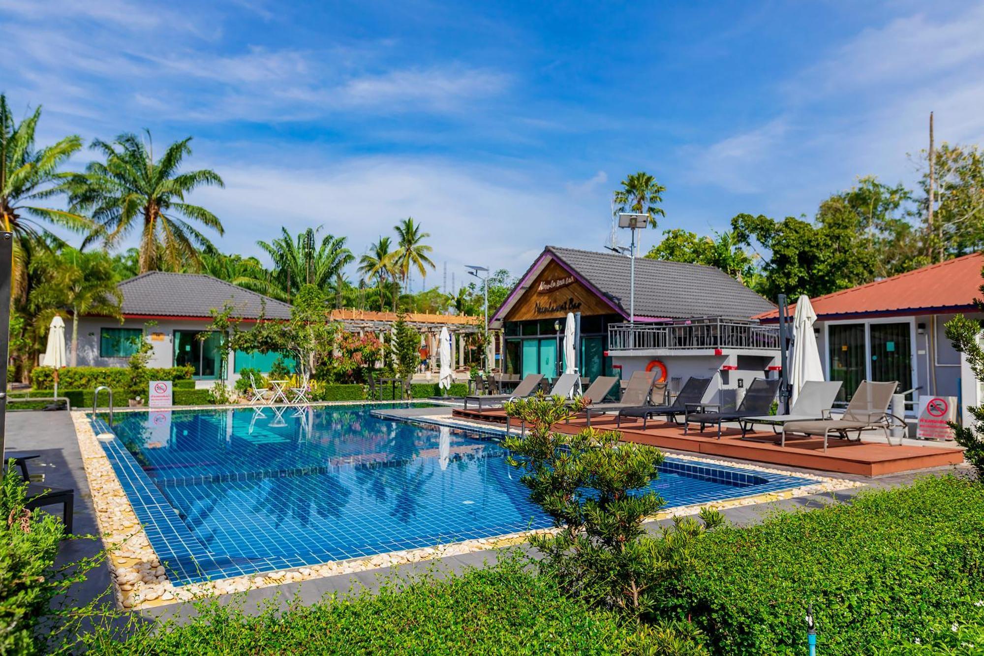 Neenlawat Riverside Surat Thani Exterior foto